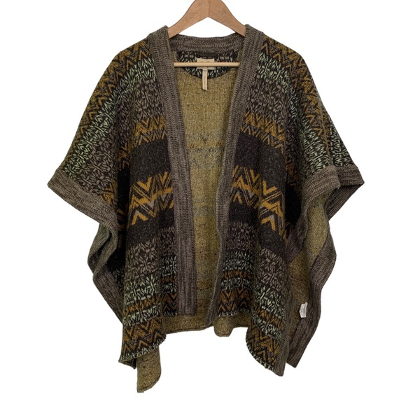 Aritzia Sweaters - Aritzia Wilfred Free Brown Fair Isle Poncho Vest